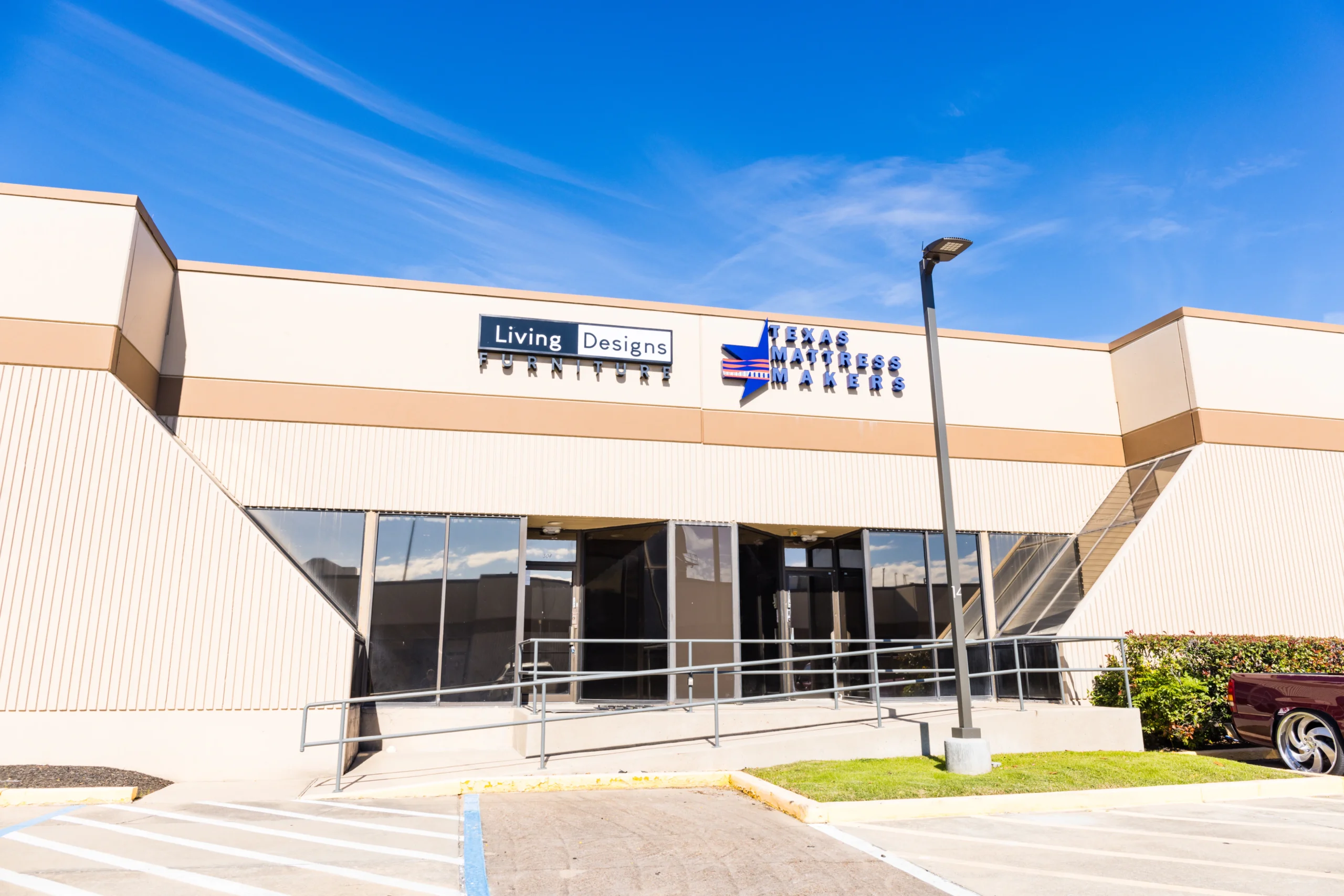 Memorial Location Hero